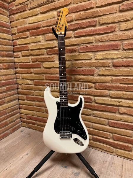 Fender Modern Player Stratocaster HSS RW OWT - Gebrauchtmarkt
